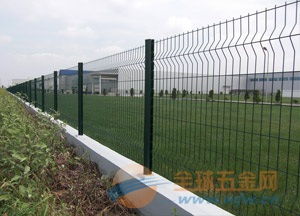 紹興小區(qū)護欄網(wǎng) 構(gòu)筑安全屏障與和諧社區(qū)環(huán)境的重要設(shè)施